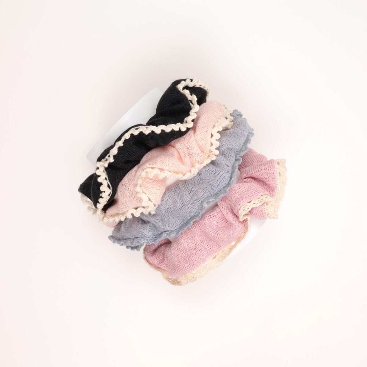 Knitted Lace Trim Scrunchie - Image 2