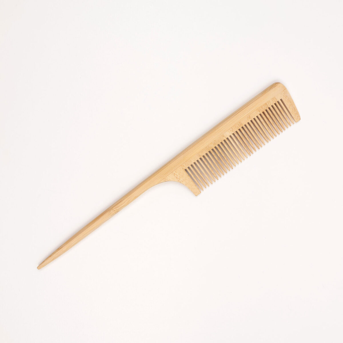 Wooden Tail Comb - Image 1