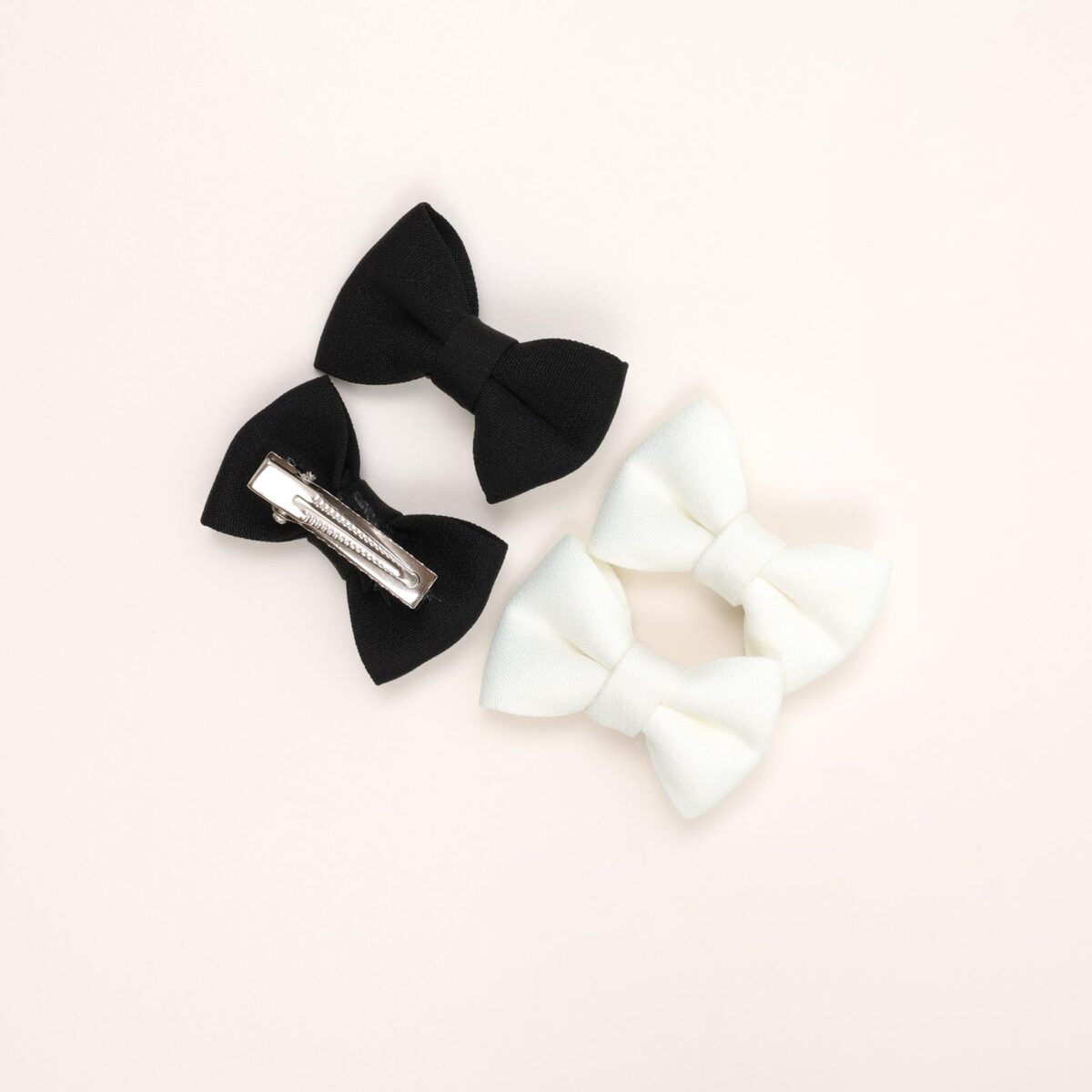 Black & White Fabric Hair Clips - Image 2