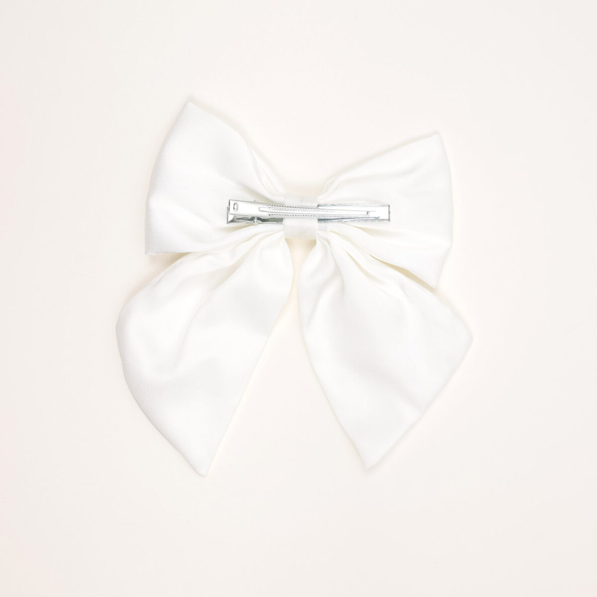 Satin Short-Tail Bow Hair Clip - Image 4