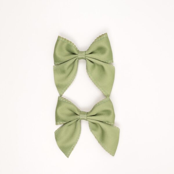 Scalloped Edge Satin Bow Clips