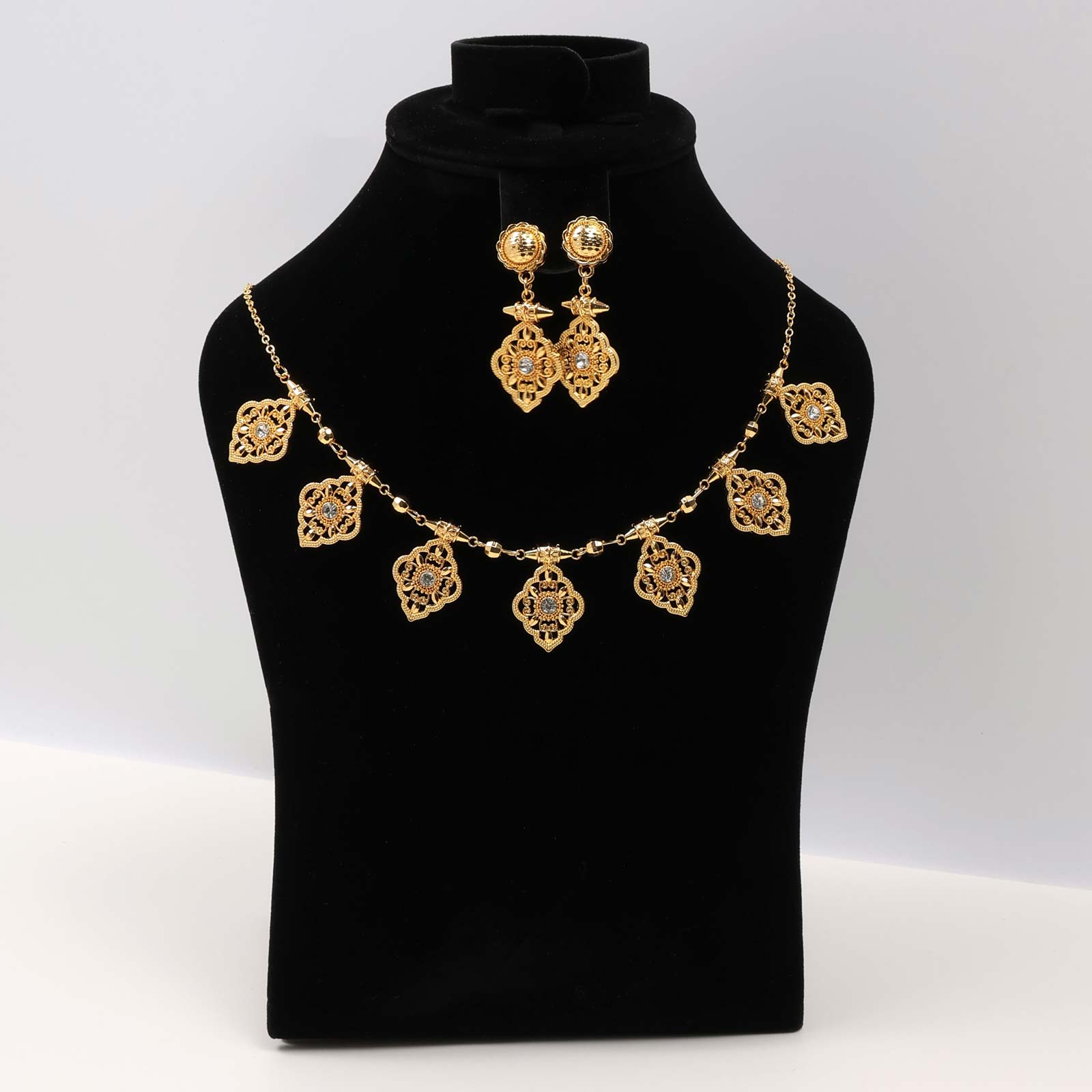 CH25TNS26 Gold-Tone Filigree Charm Jewelry Set - Image 1