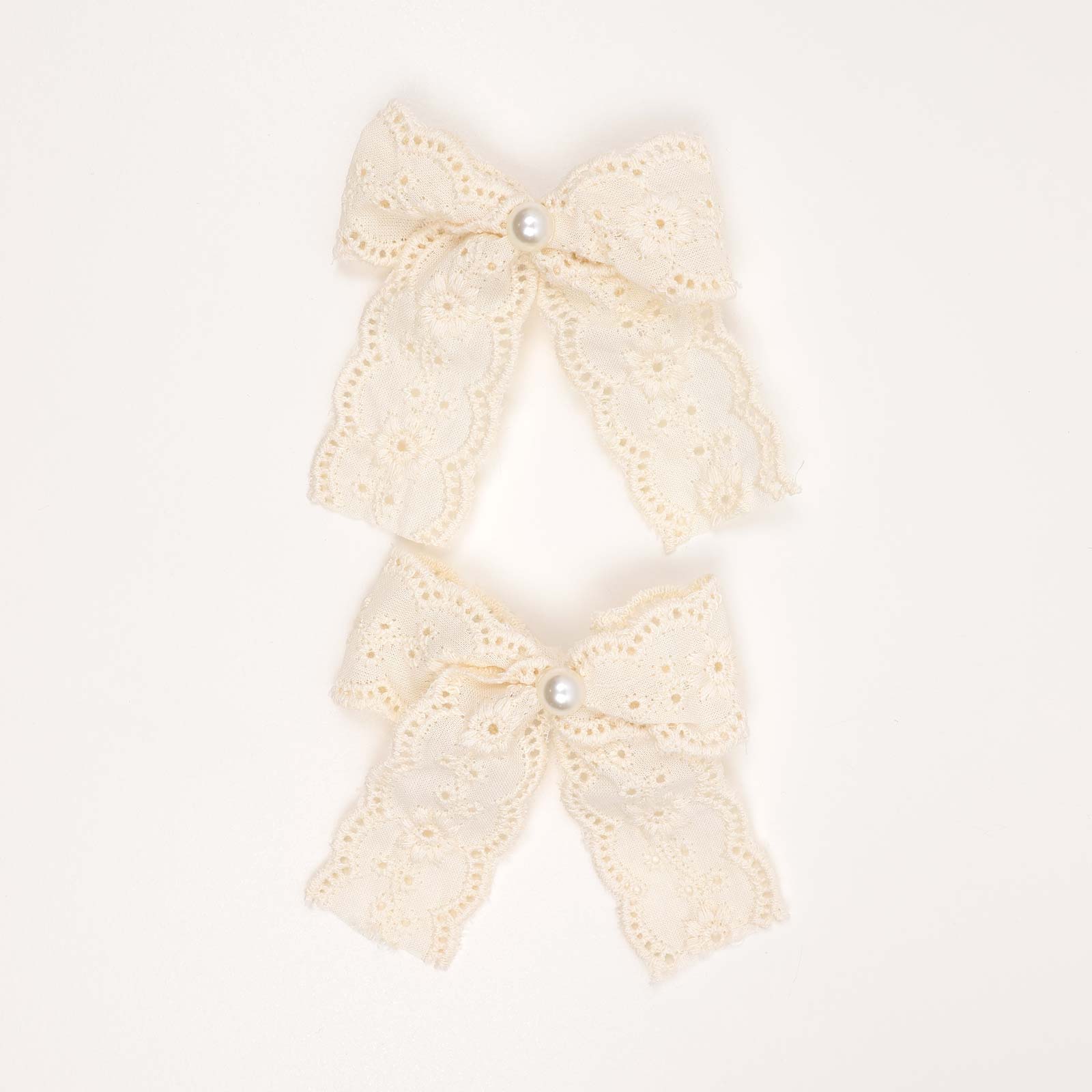 CH8COHC4 (Beige) Pearl Lace Bow Hair Clips - Image 1