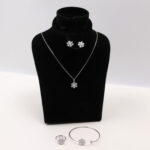 Snowflake Pendant Jewelry Set - Image 2