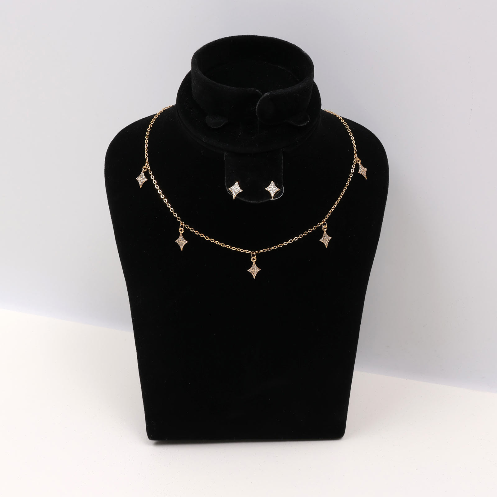 SA20ONS2 Star Charms Pendant Jewelry Set - Image 1