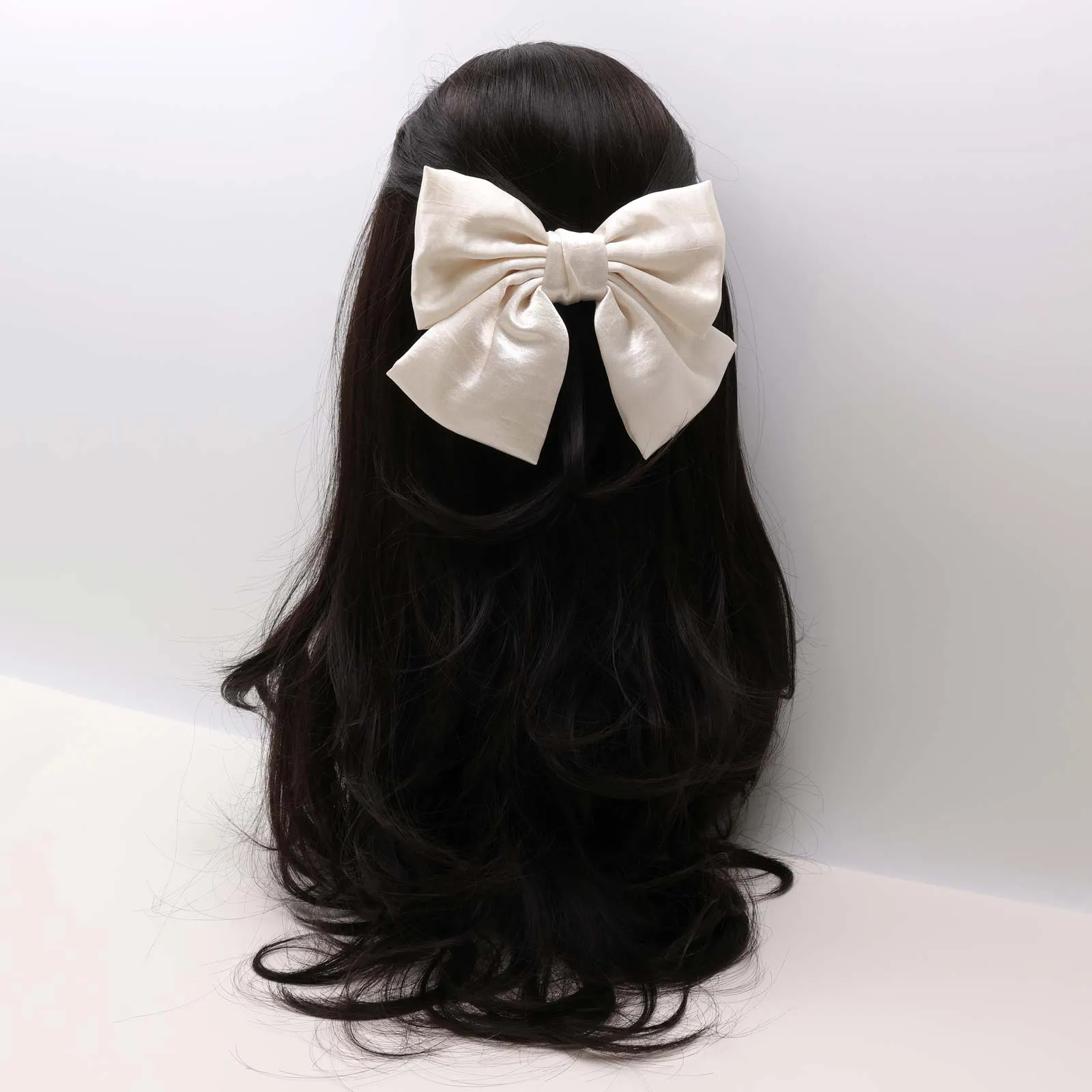 SA8OHC10 Large Satin Fabric Bow Hair Clip - Image 1