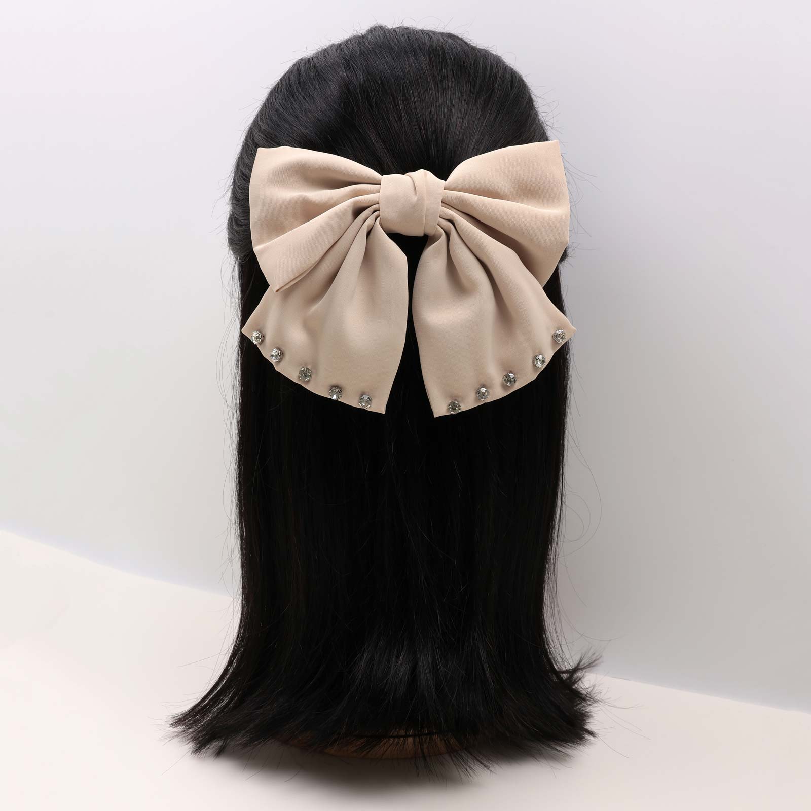 SA8OHC11 Crystal-Trimmed Fabric Bow Hair Clip - Image 1