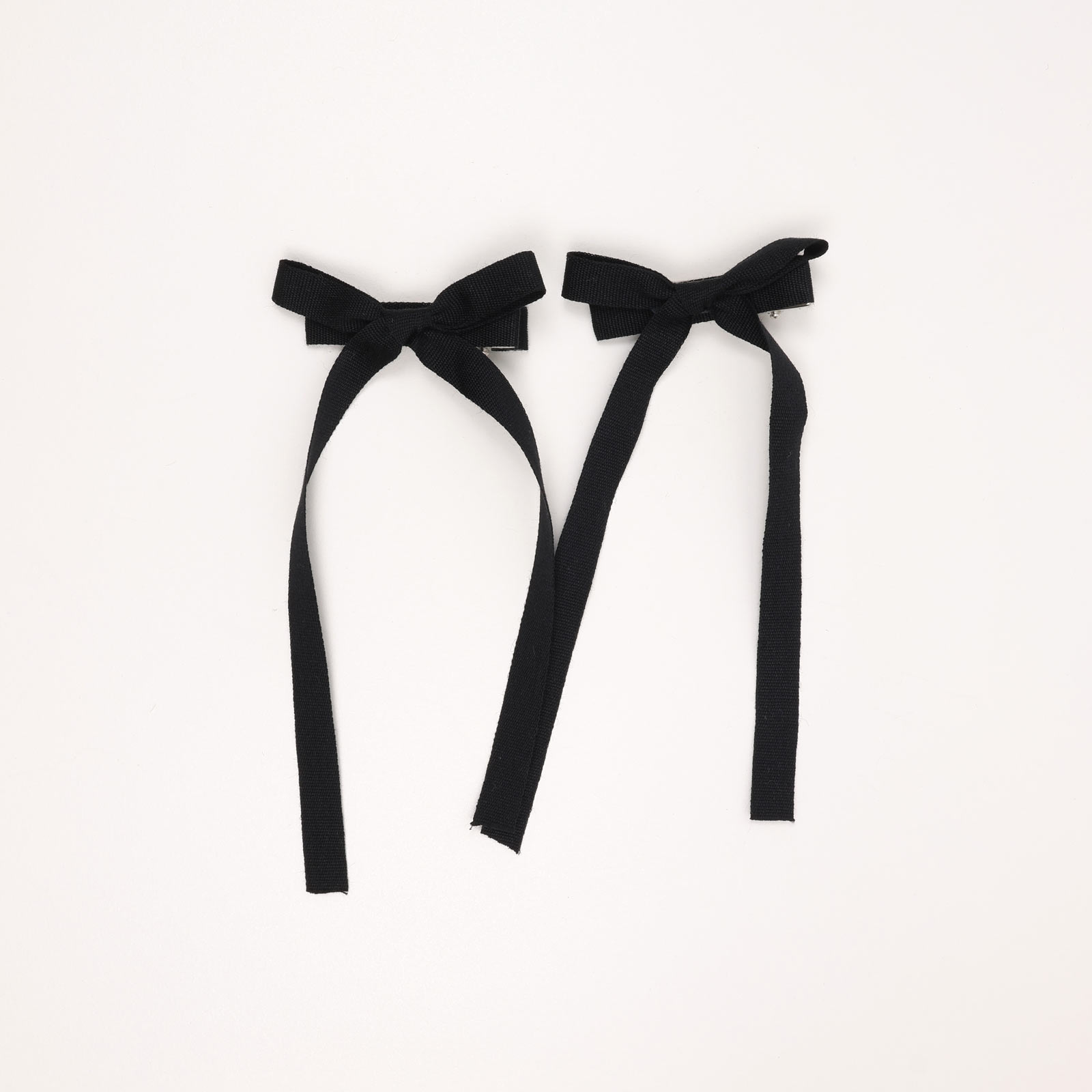 SA5.5BHC20 (Black) Long Tail Ribbon Bow Clip Set - Image 1
