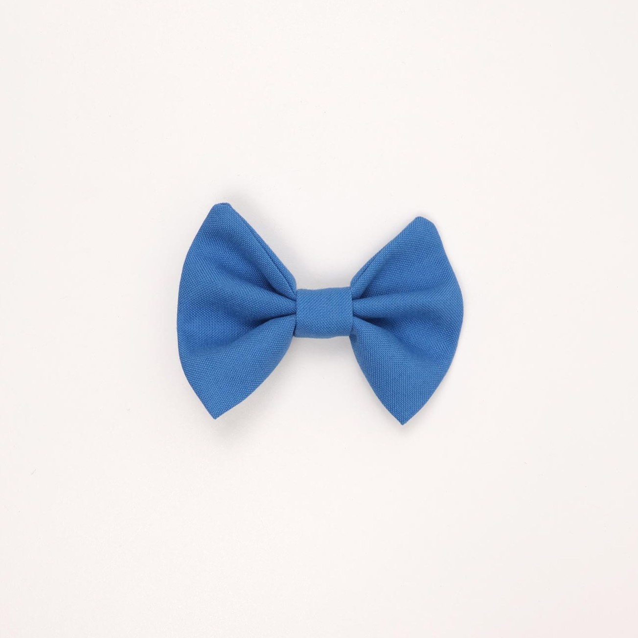 CH8CSCHC5 Blue Classic Bow Hair Clip - Image 1